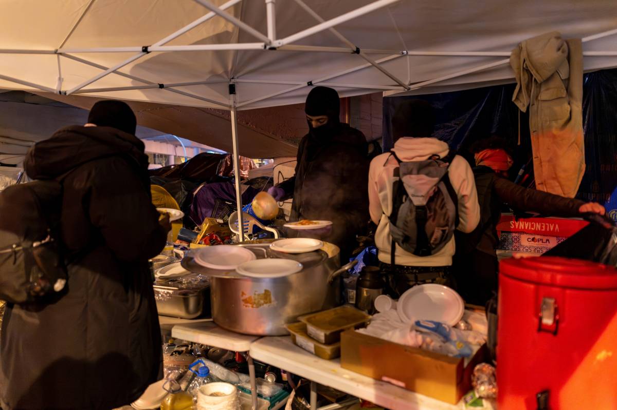 Reubiquen fins ara 147 dels desallotjats del B9 de Badalona 