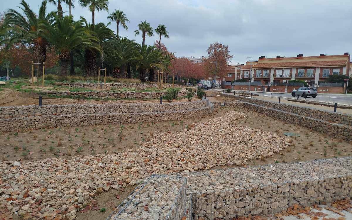 Reus culmina les obres del primer sistema de drenatge urbà sostenible i de les 21 parcel·les d’horts