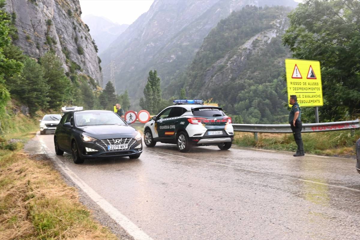 Dos morts i un ferit greu en una allau al Pirineu d'Osca