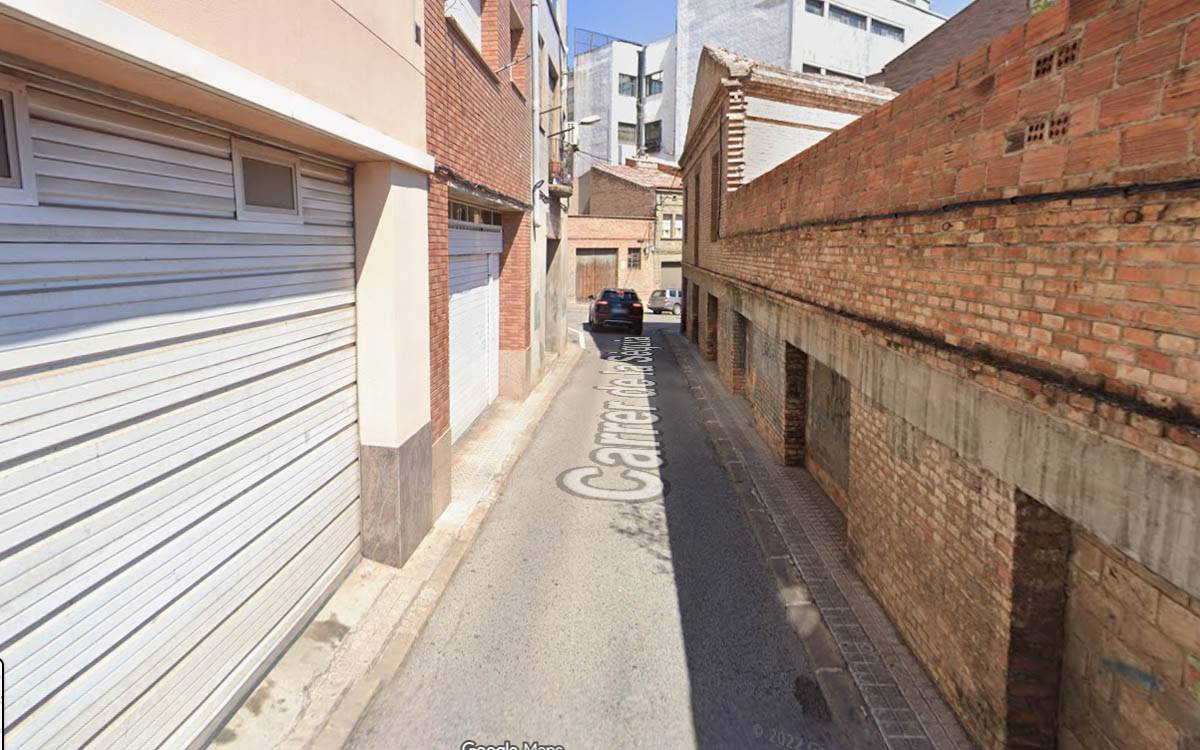 Treballs d'Aigües de Manresa al carrer Séquia, aquest dimecres