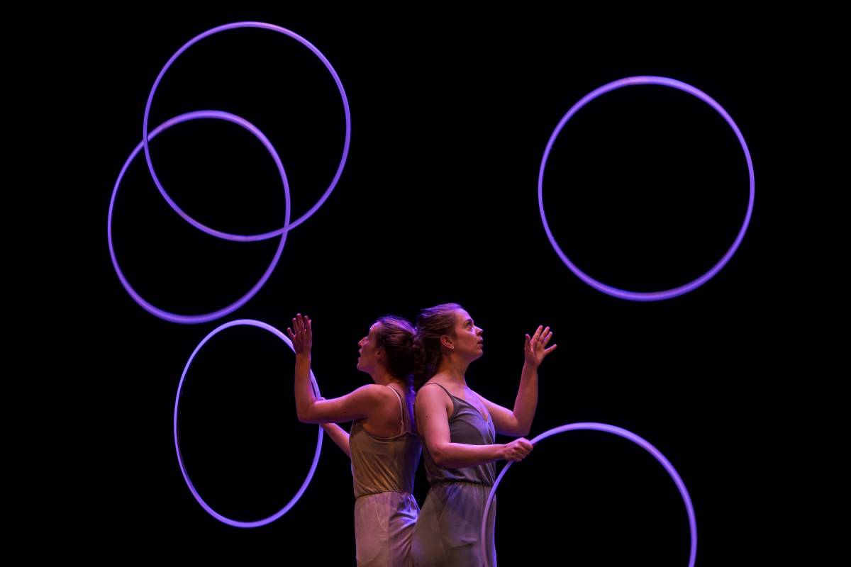 A Terrassa es fa un brindis al circ