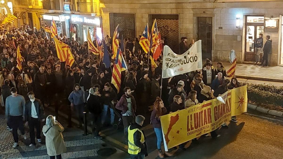 El sobiranisme es manifesta a Palma contra les polítiques anticatalanes de PP i Vox