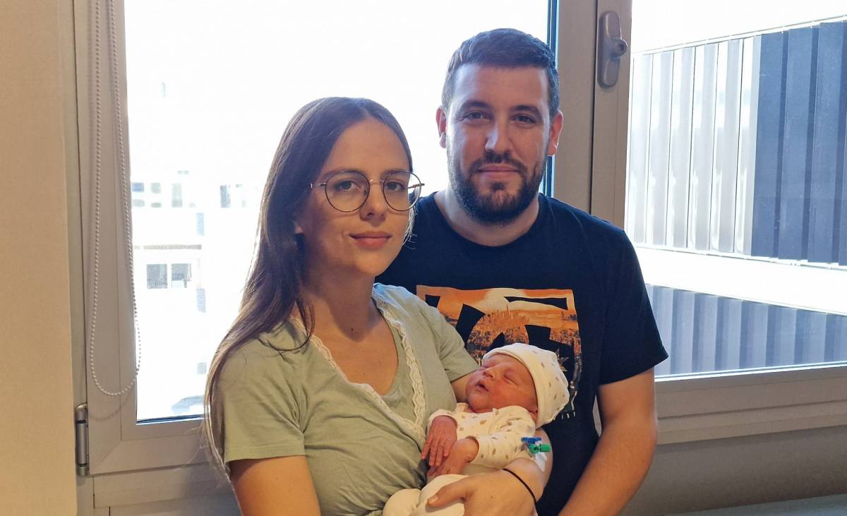 Els pares del primer nadó de l'any: 