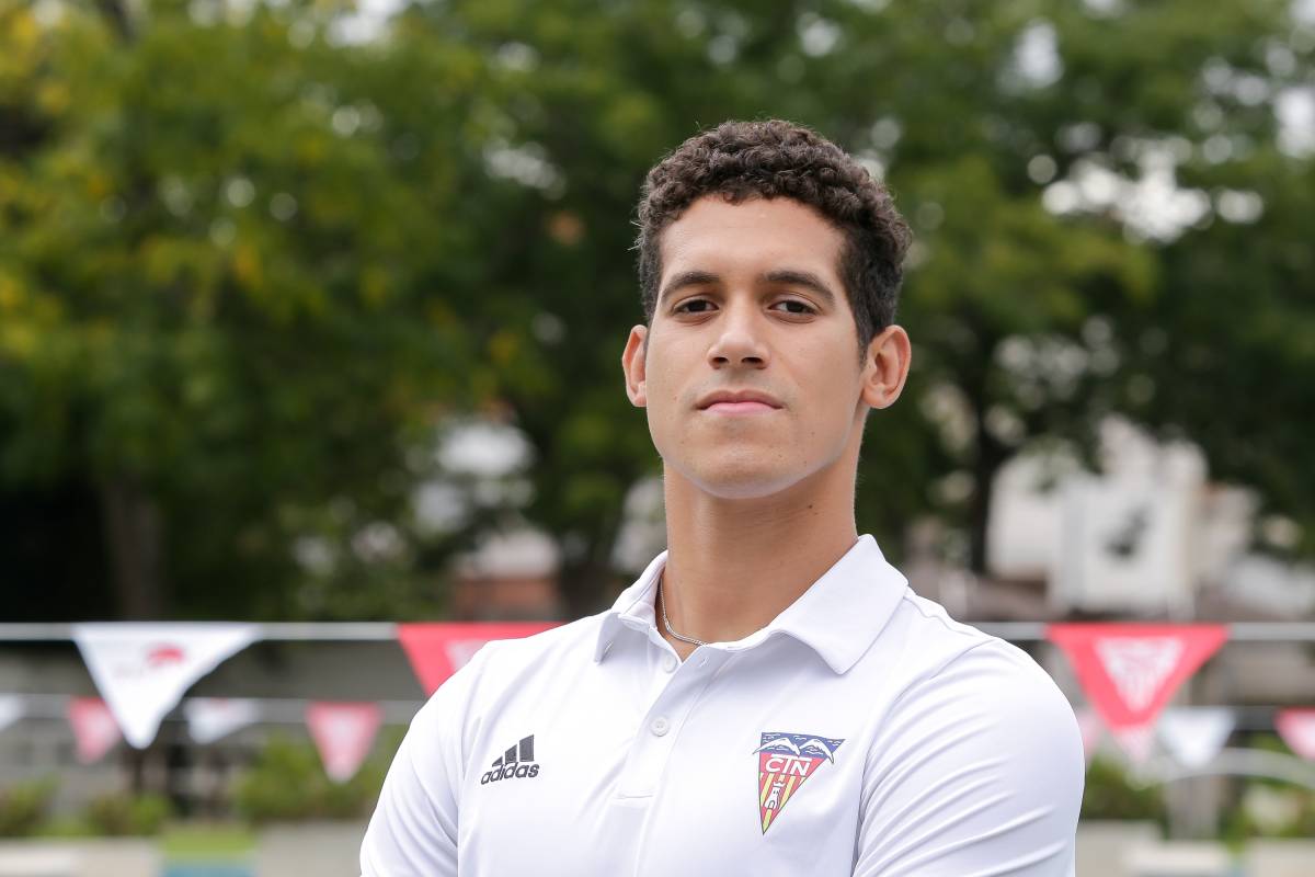 El nedador Hugo González - El nedador Hugo González