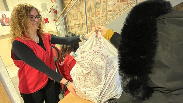 Creu Roja Sabadell reparteix prop de 4.500 joguines a 1.430 infants per Nadal