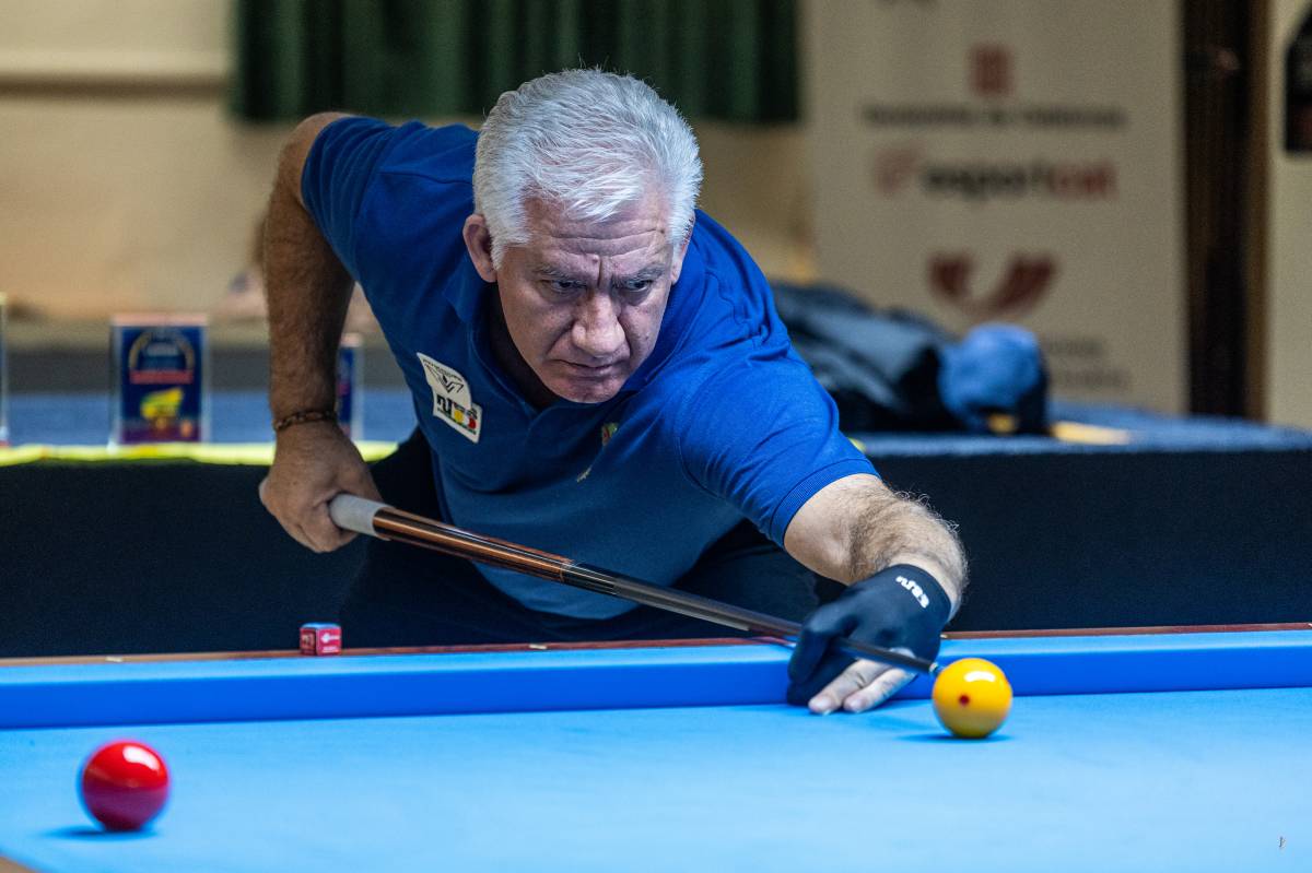 FOTOS | Ricardo García, del Club Billar Monforte, nou campió de Catalunya de Billar a Tres Bandes a Sabadell 