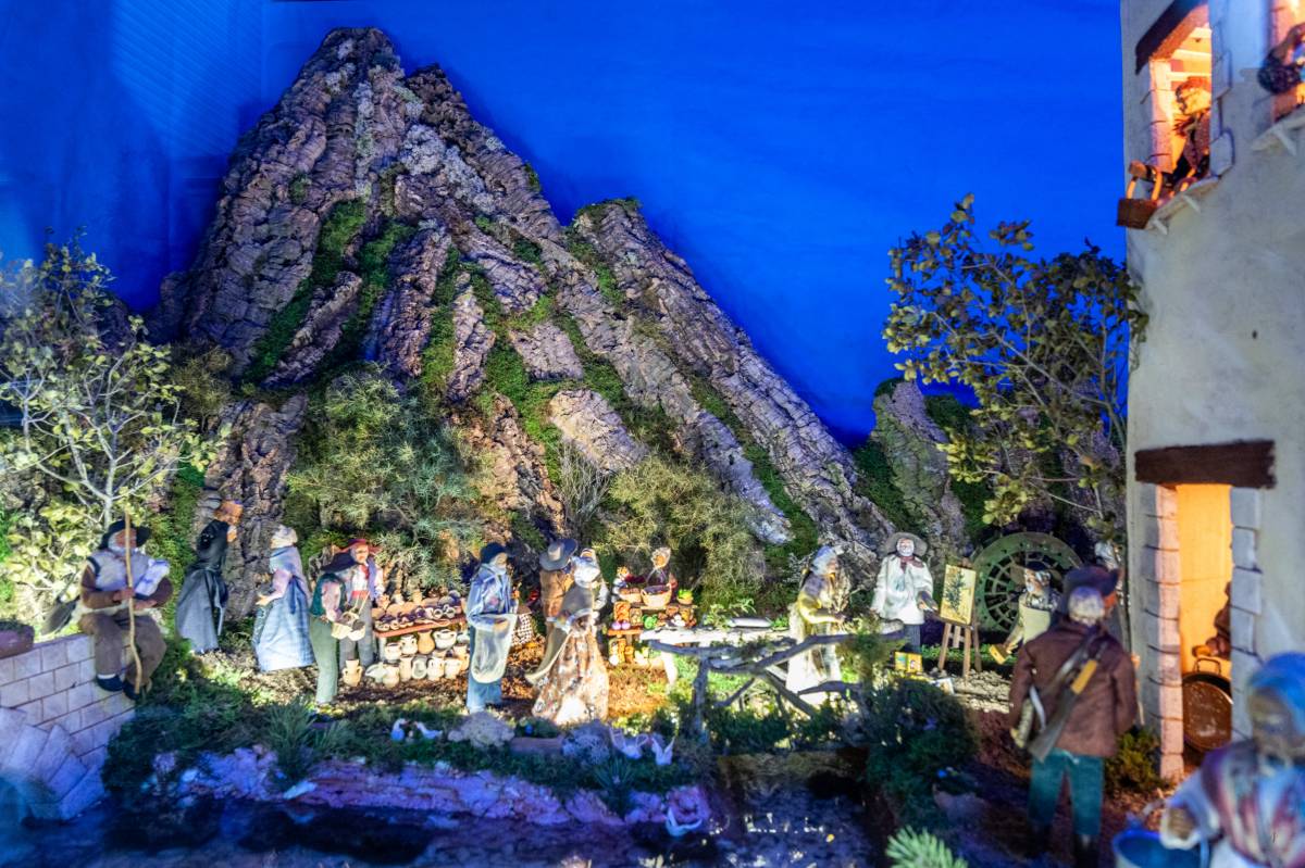 Pessebre de santons de la Provença, a la parròquia de Gràcia - JUANMA PELÁEZ Pessebre de santons de la Provença, a la parròquia de Gràcia