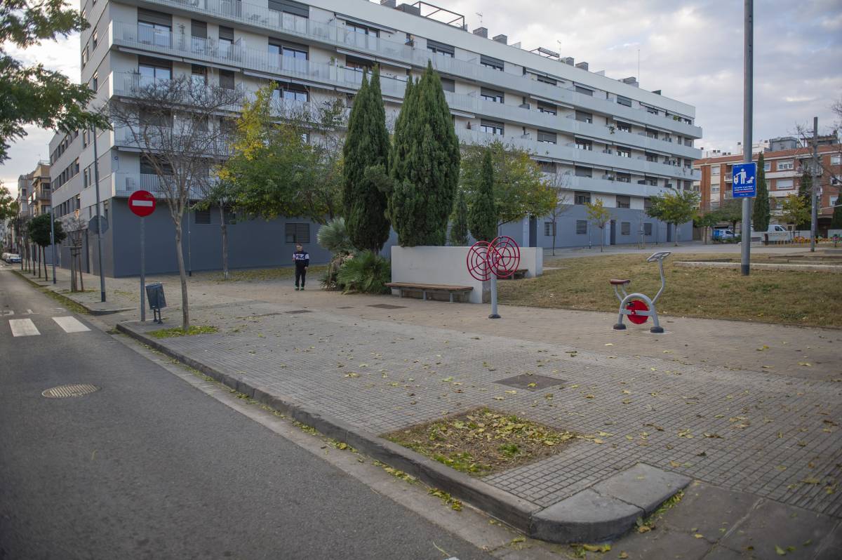 Plaça de la Cooperativa antics tallers Amat Roumens   - Alberto Tallón