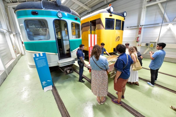 FGC programa visites a l’Espai Expositiu de la Cotxera de Rubí