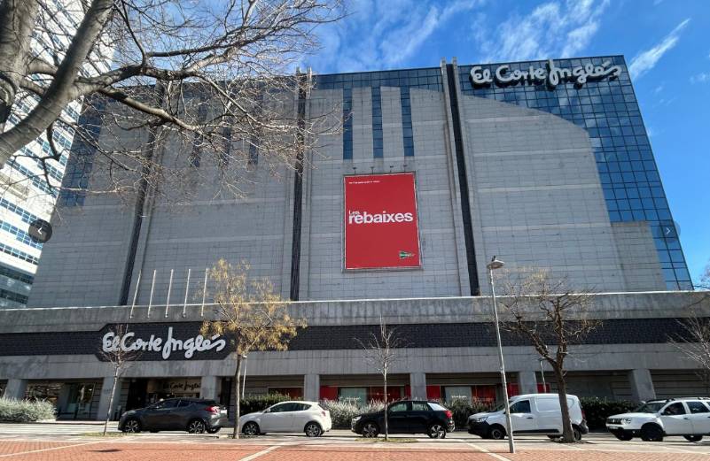 El Corte Inglés estrena les seves rebaixes d'hivern amb grans descomptes a botiga, web i app