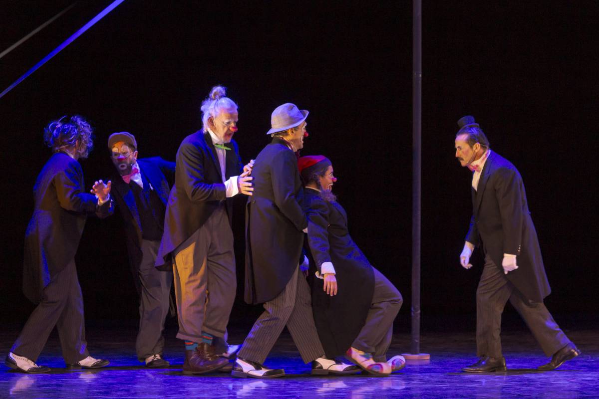 LaFACT de Terrassa esdevé una carpa màgica 