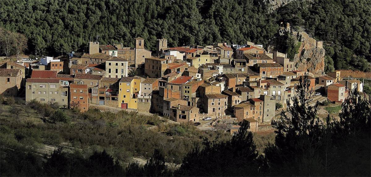 El poble català que està lligat a una llegenda de gossos vampirs