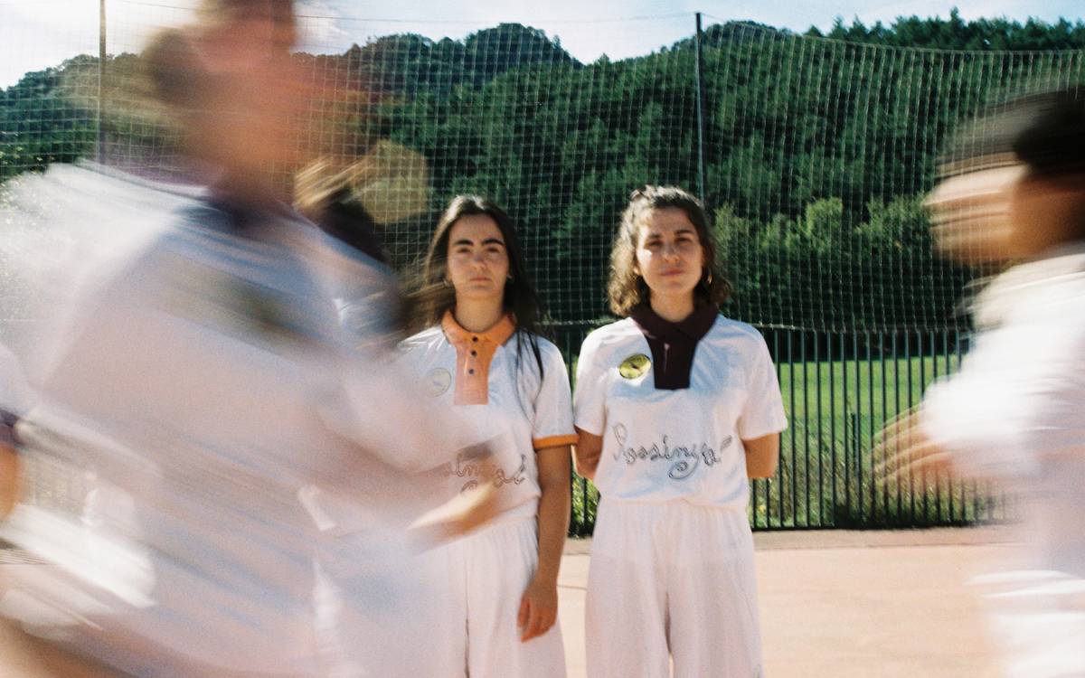 Jo Jet i Maria Ribot revisiten el «Rossinyol» tradicional amb un nou senzill de comiat