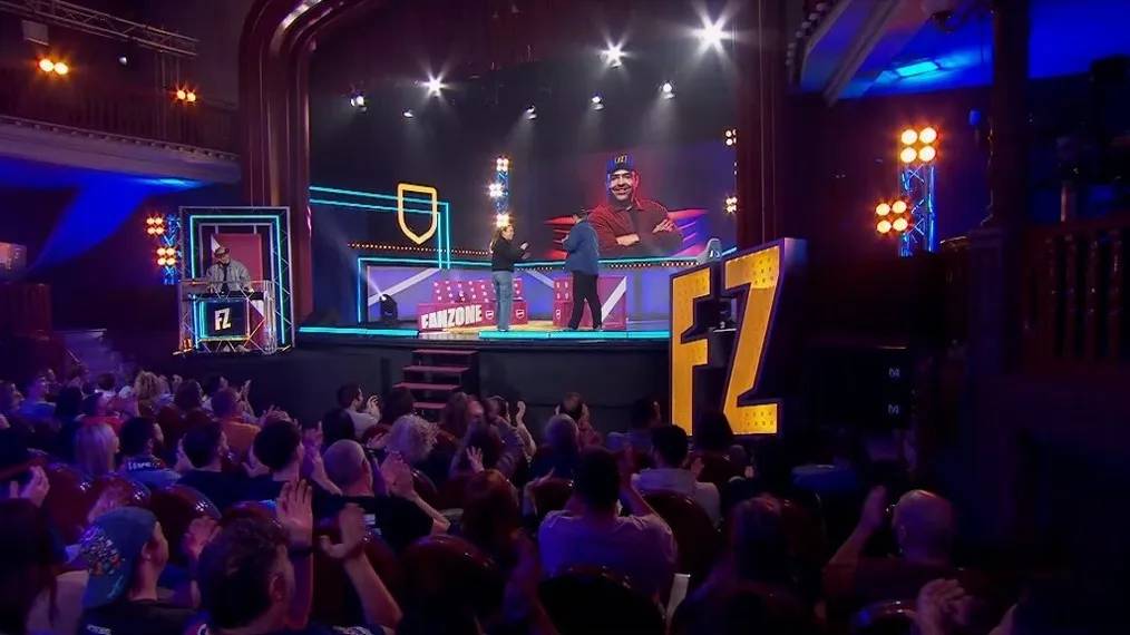 Triomf del «Polònia» i estrena discreta del «Fan zone» de Gerard Romero