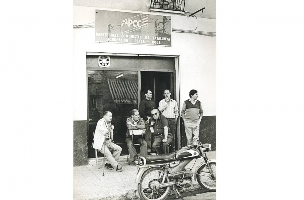 L’assalt a la seu d’un partit polític i una Derbi Paleta