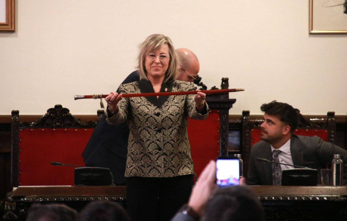 Mar Lleixà, nova alcaldessa de Tortosa, farà «pressió» per retirar el monument franquista 