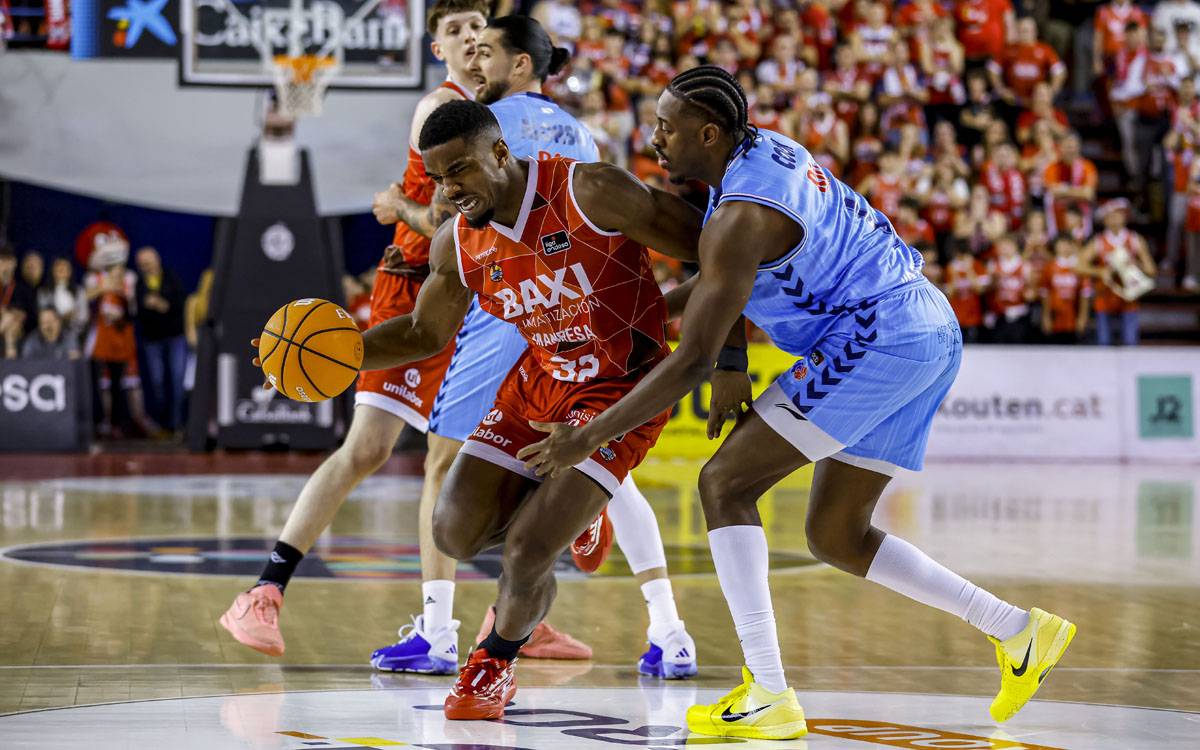 El Baxi Manresa sap patir i guanyar davant el Río Breogan (104-99)