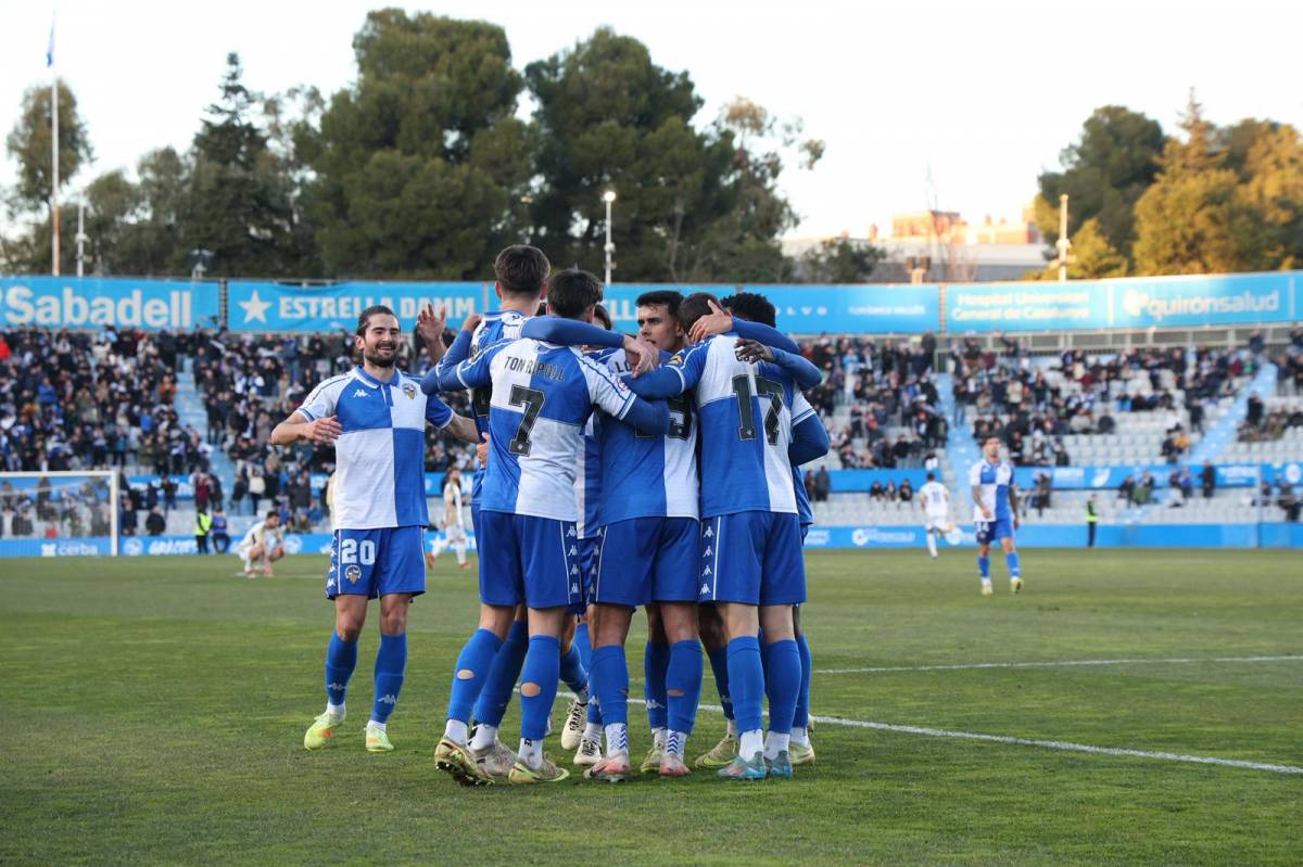El CE Sabadell passa per sobre el Marbella i es proclama campió d'hivern