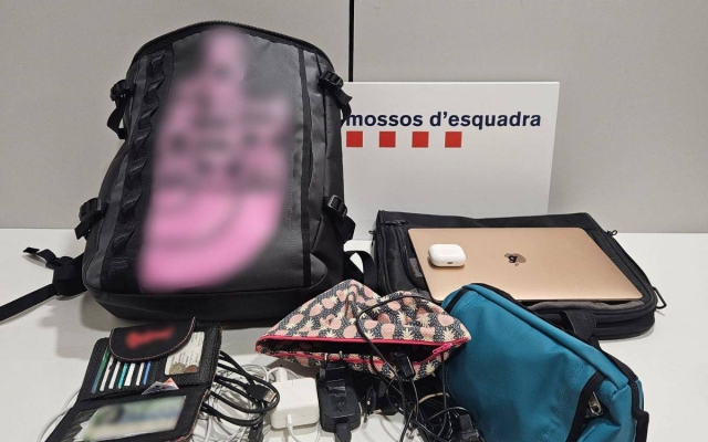 Roba diversos dispositius electrònics en un àrea de descans de l'AP-7 i l'enxampen per la geolocalització
