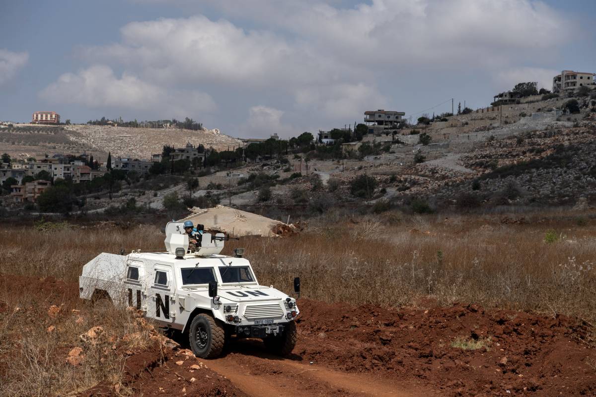L'exèrcit d'Israel ataca una patrulla espanyola de cascs blaus al Líban