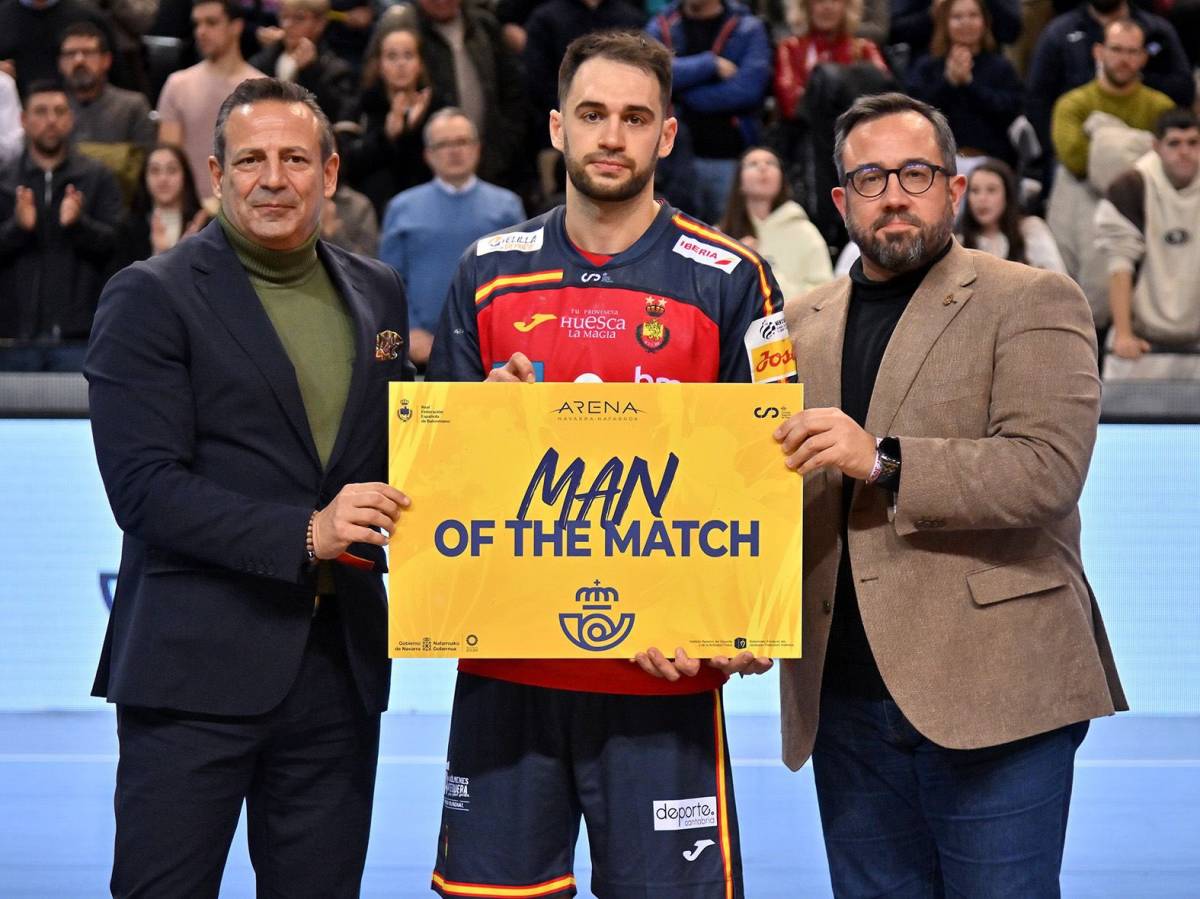 Tarrafeta va ser el millor d`un dels duels de preparació - RFEBM Tarrafeta va ser el millor d`un dels duels de preparació