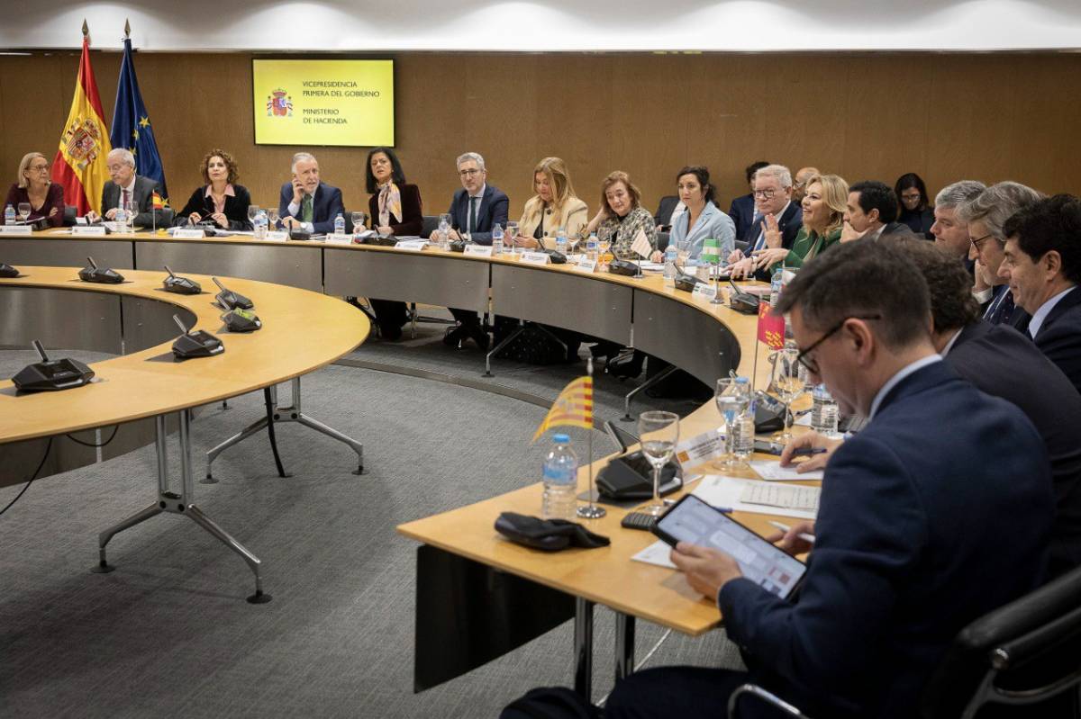 El govern espanyol diu a les autonomies que l'adscripció al nou finançament serà voluntària