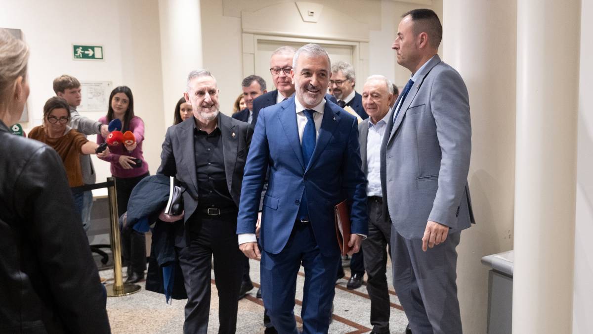 Collboni defensa la idea de bonificar el 100% de l'IRPF als propietaris: «Va en la bona direcció»