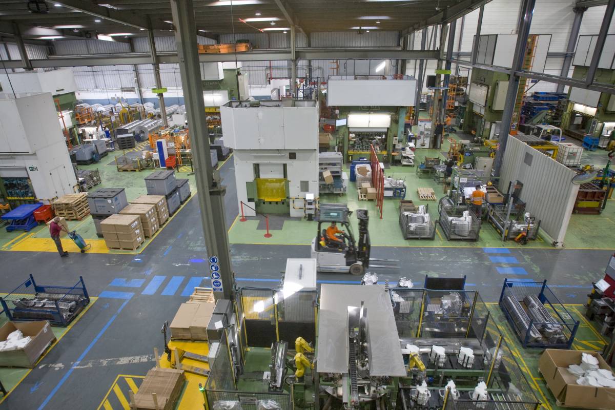 El metall del Vallès genera 4.687 milions d’euros de VAB, gairebé el 30% del sector català