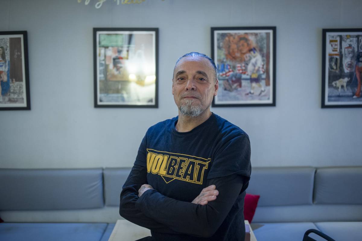 L'artista, a l'establiment del carrer d'Iscle Soler - Alberto Tallón