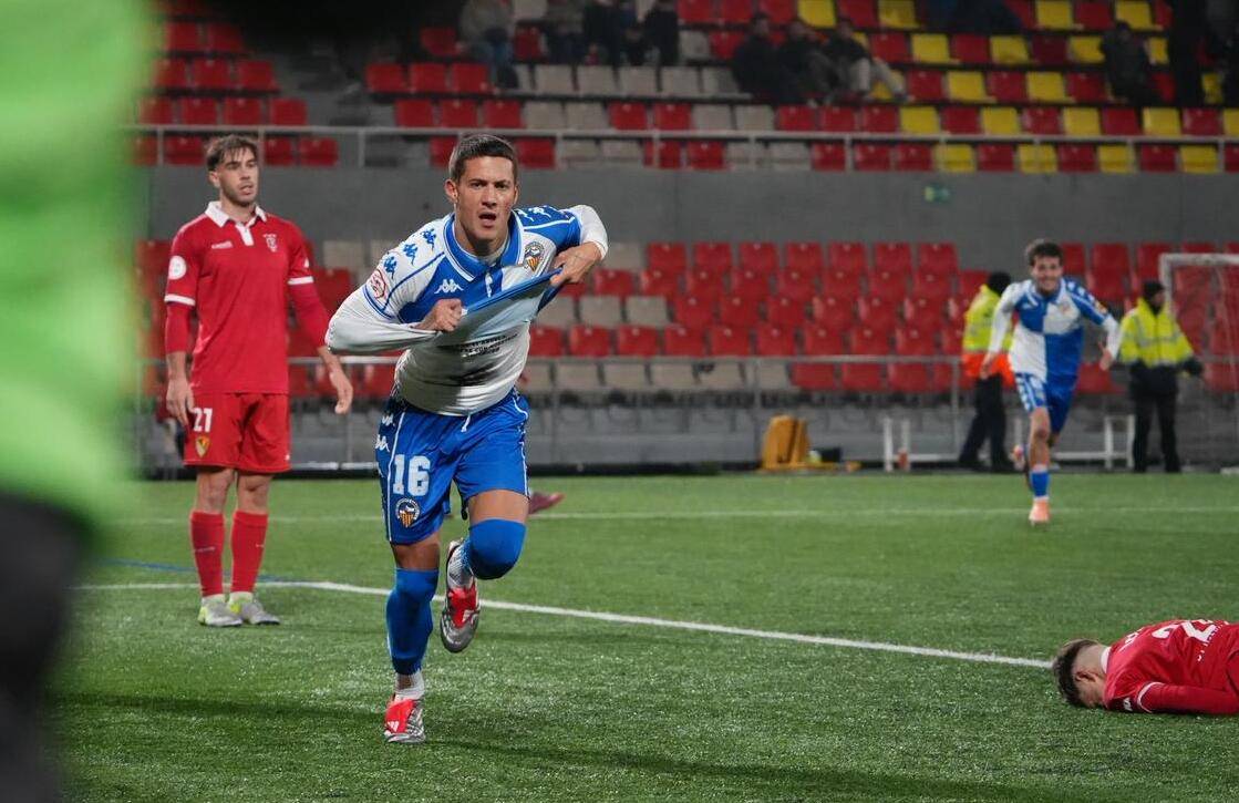 Godoy, celebrant l`empat en el descompte