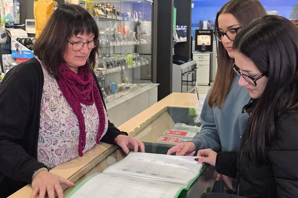 Solsona fa una enquesta de clima comercial amb la col·laboració de l’Escola Arrels