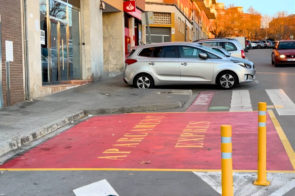 Noves àrees exprés d’aparcament a Castellbisbal