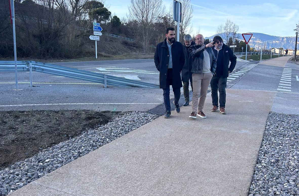 Sergi Vallès i David Font, en la inauguració del nou tram de la via del Carrilet