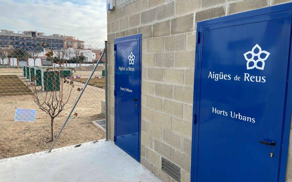 Aigües de Reus garanteix el reg amb aigua no potable dels horts urbans del carrer Astorga