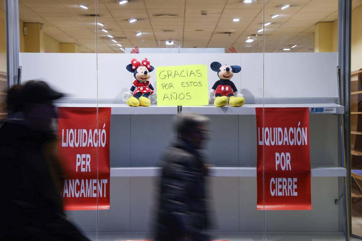 Aparador de la sabateria Martínez de Sabadell - Víctor Castillo