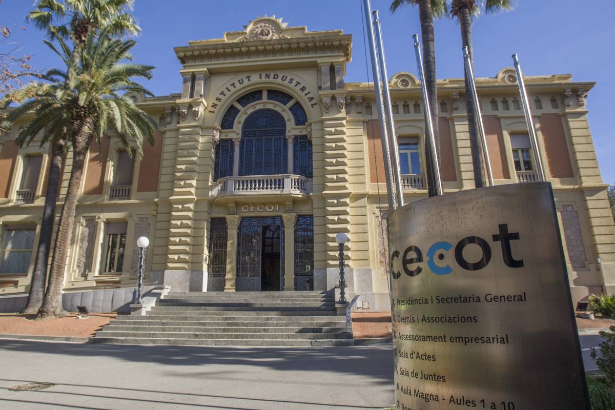 La Cecot mou fitxa davant la manca de professionals: orientarà 600 persones a Terrassa i Barcelona