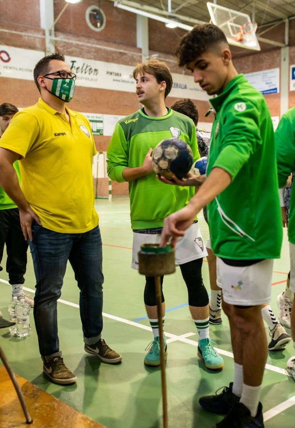 També ha viscut diverses etapes com a entrenador al carrer Boccaccio