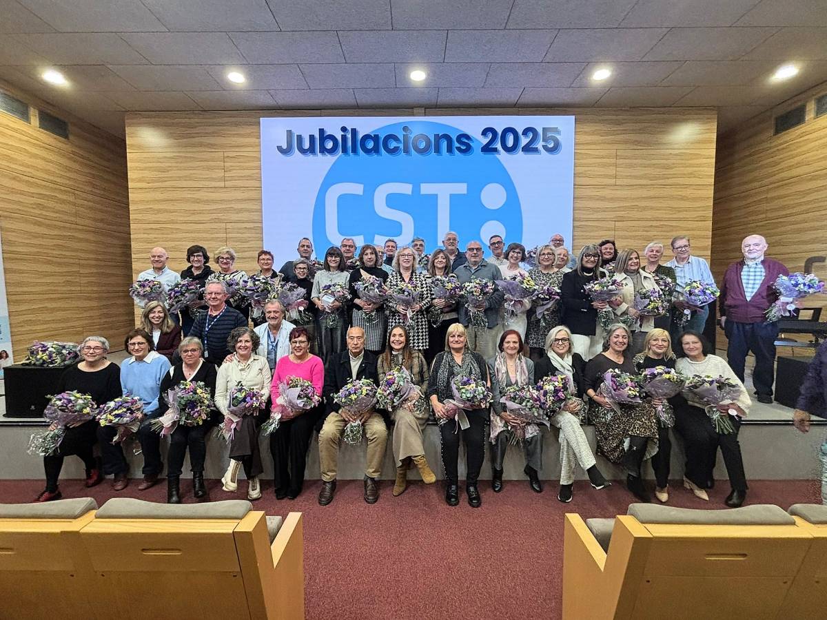 El CST ret homenatge als jubilats del 2025
