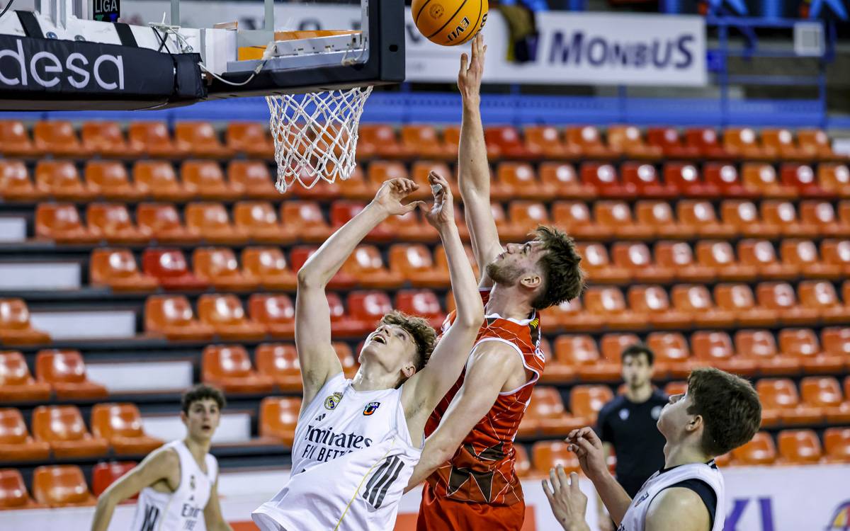 El Baxi Manresa cau davant el Reial Madrid en l'estrena de la segona fase de la Lliga U22