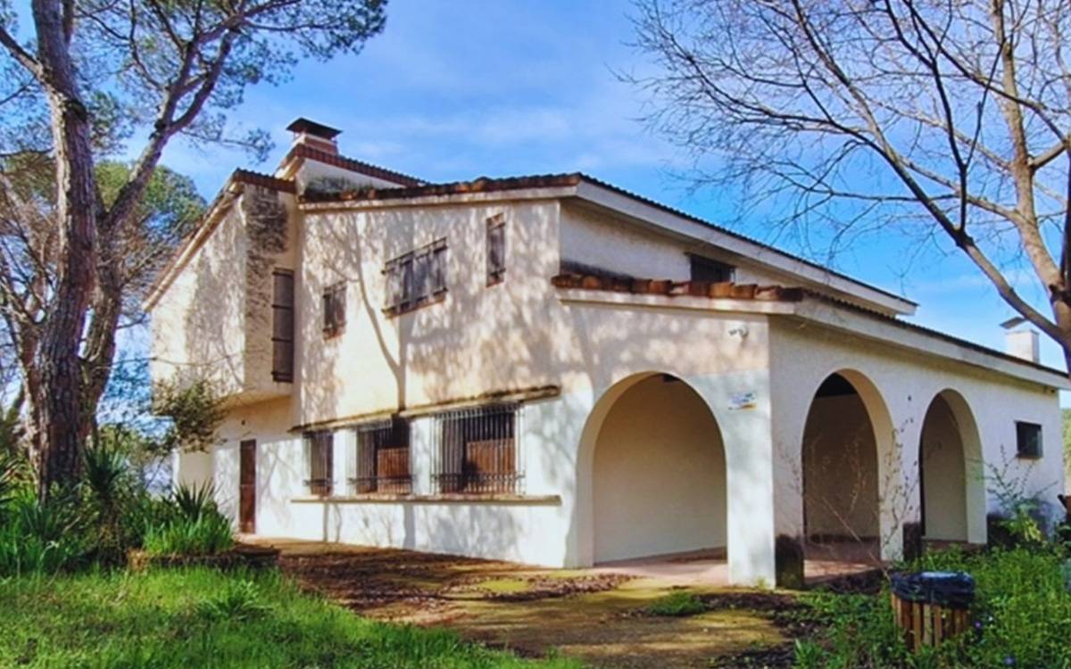 Sant Fruitós obre les portes de la finca de Can Figueras en una jornada de visita guiada
