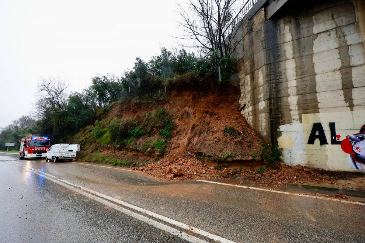 Despreniment de terra a Sol i Padrís - JUANMA PELÁEZ