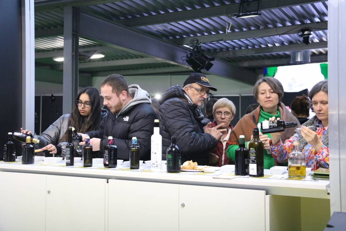 La pluja marca el final de la Fira de l’Oli de les Borges Blanques