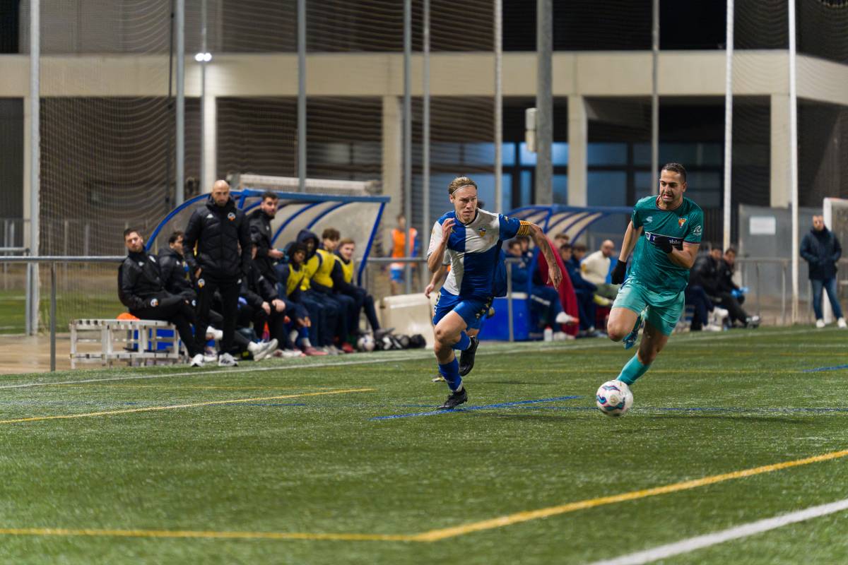 Adri González va tornar a marcar, i ho va fer per partida doble - David Chao