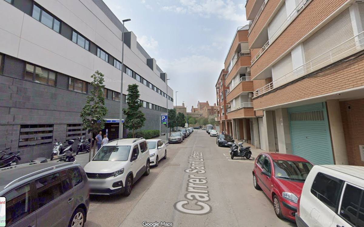 Treballs de manteniment al carrer Sant Llàtzer, dimarts