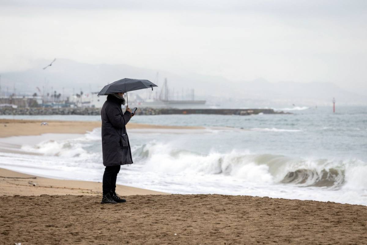 El Meteocat allarga la llevantada amb 20 comarques amb avisos per pluja, neu, vent i mala mar