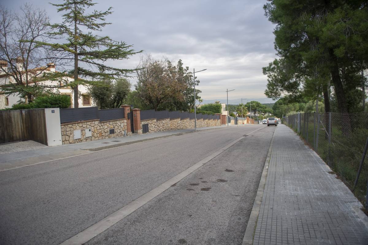 Canvien de municipi 20,93 hectàrees i 168 veïns