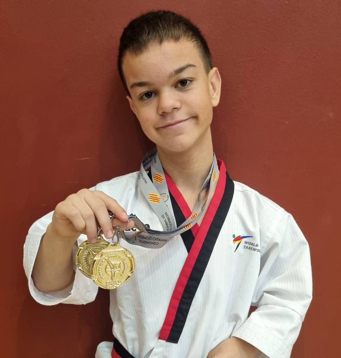Guillem Ramos, amb les seves dues medalles - 