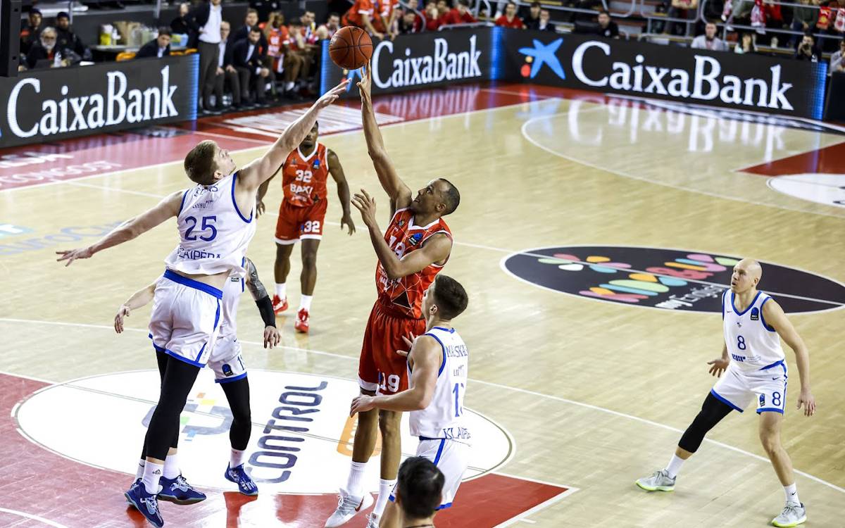 El Baxi Manresa suma una victòria èpica a l'últim segon (97-96)