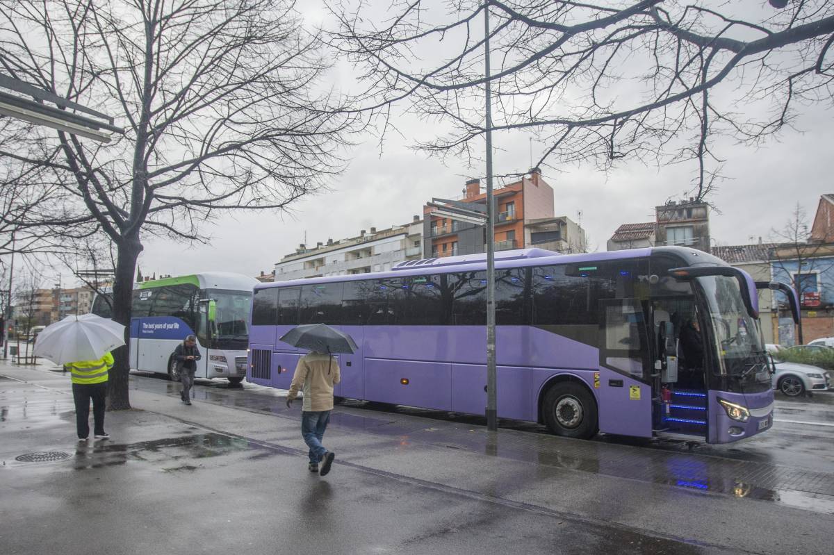 Servei alternatiu d`autobús a Manresa - Nebridi Aróztegui Servei alternatiu d`autobús a Manresa