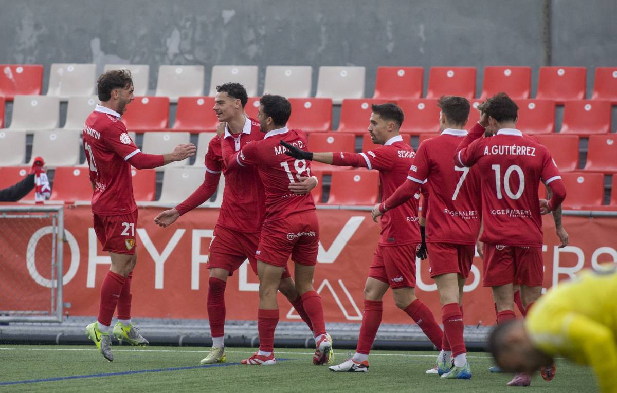 Van den Heerik es reivindica amb gols